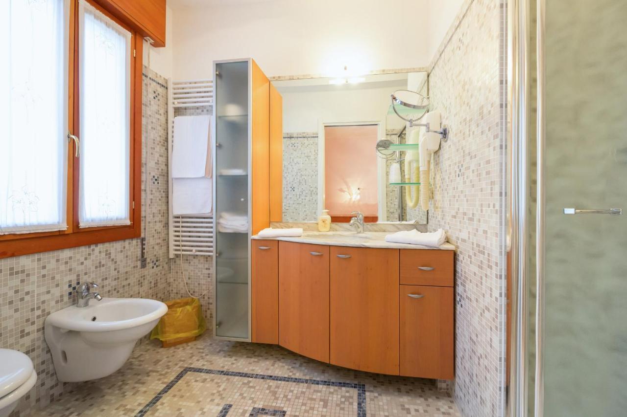 קאורלה Albergo Ristorante Fabrizio מראה חיצוני תמונה